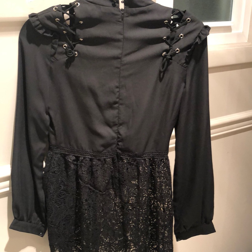 Blouse - Picture 6 of 8